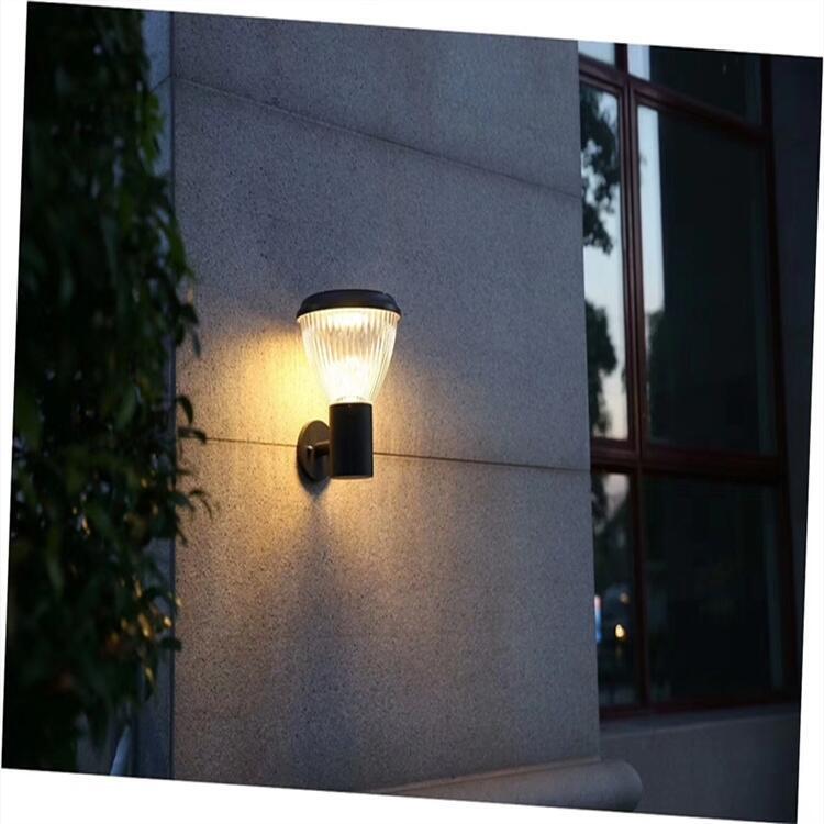 現貨供應太陽能草坪燈/LED插地燈照樹燈/廠家直銷